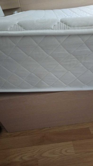 Два броя употребявани двулицеви матраци ТЕД 160/200-25 см