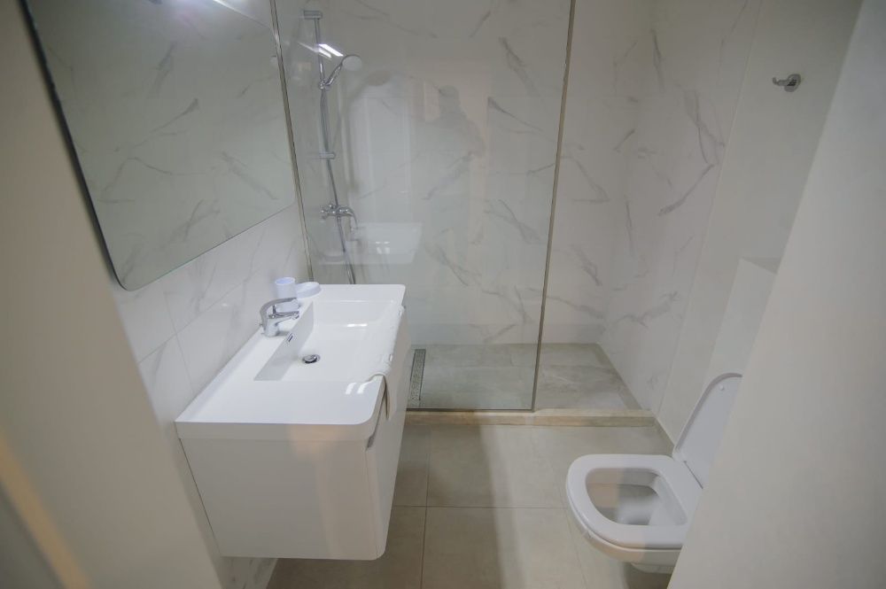 AP 2 camere etaj superior Astoria Lake