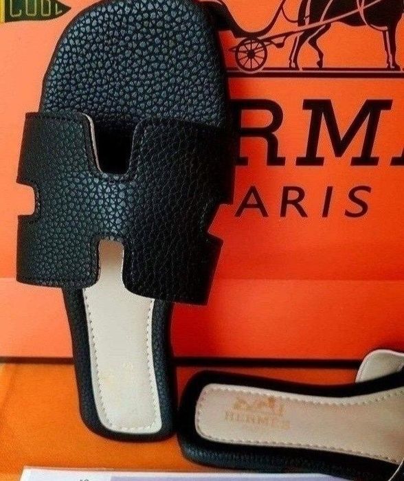 Slapi/papuci dama,diverse mărimi +geanta,diverse nuanțe, saculet, etic