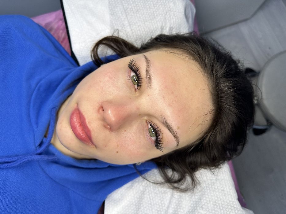 Наращивание ресниц