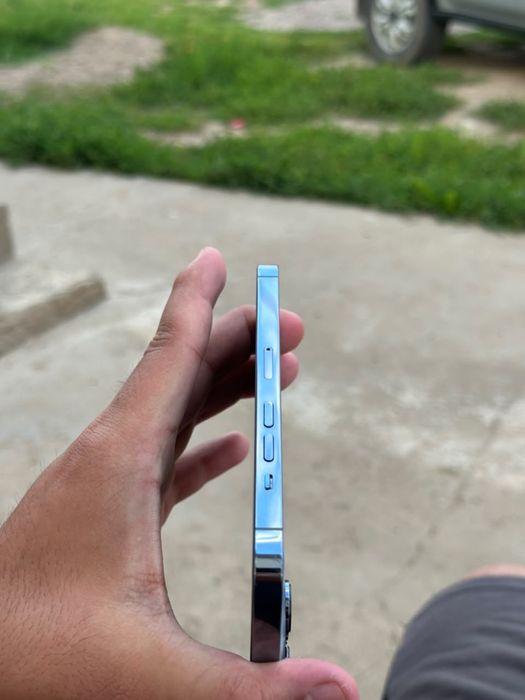 Iphone 13 pro 78% акб