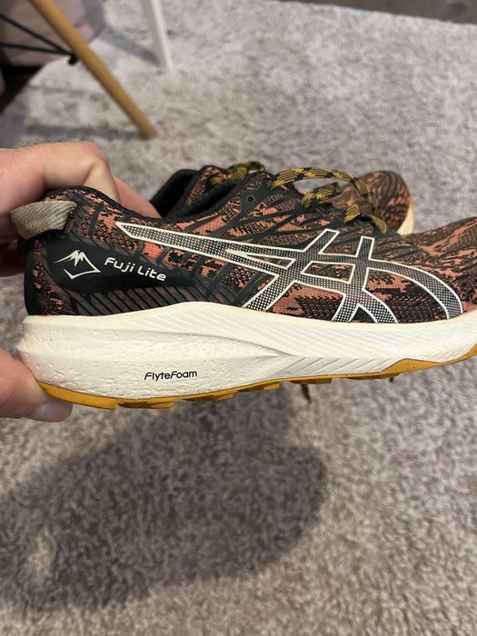 Asics Fuji Lite 3-дамски мататонки