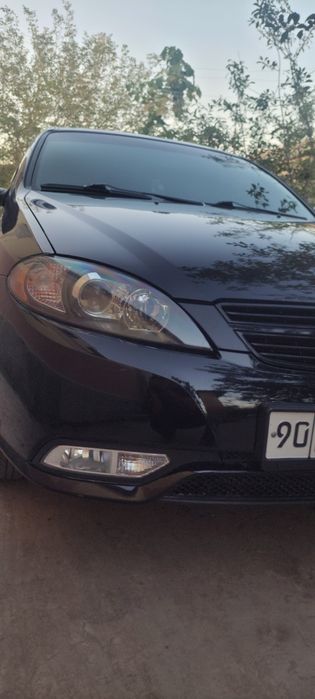 jentra amerikanka fara