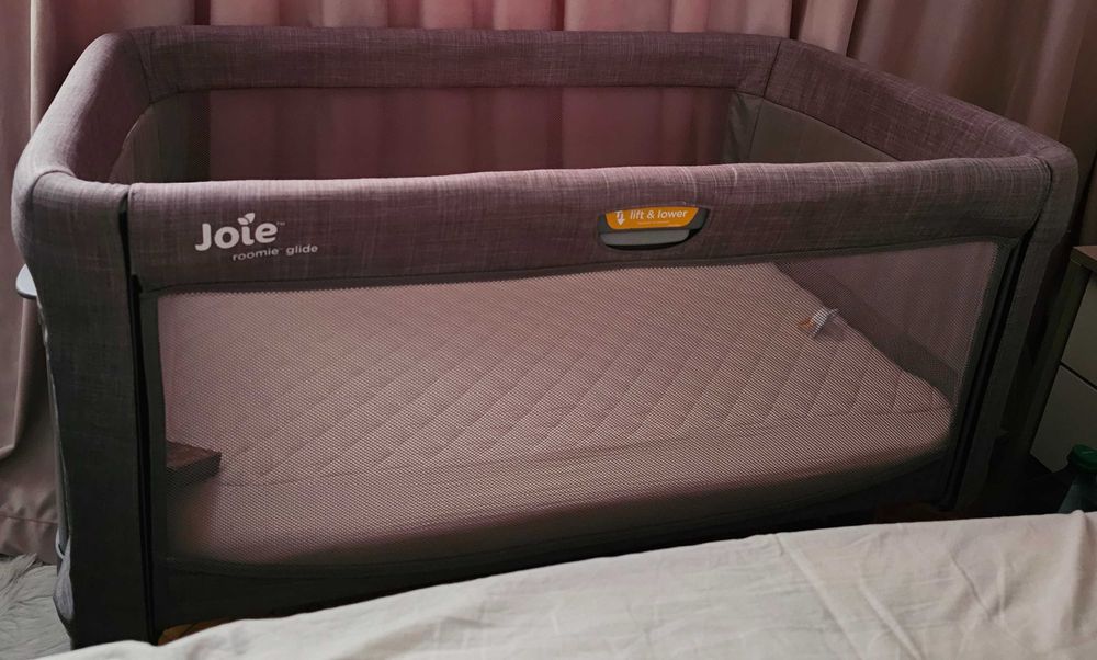 Pat pentru bebe Joie co-sleeper