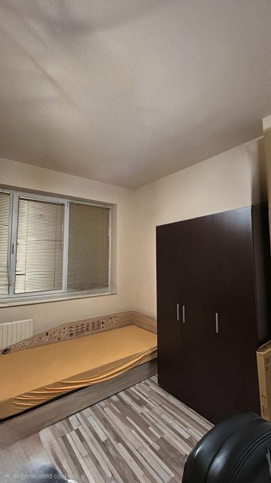 Трикрилен гардероб