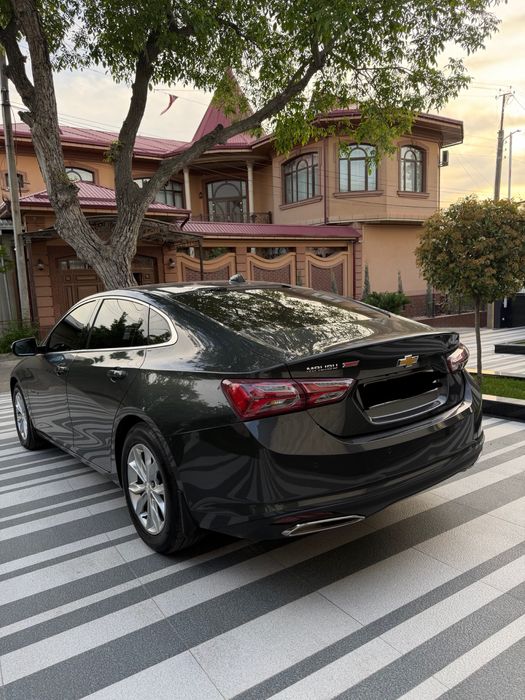 Chevrolet Malibu 2018 — 2