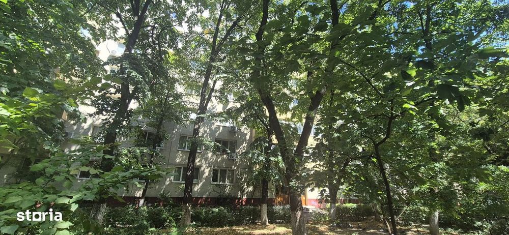 Calea Griviței – lângă Metrou Basarab- bloc reabilitat