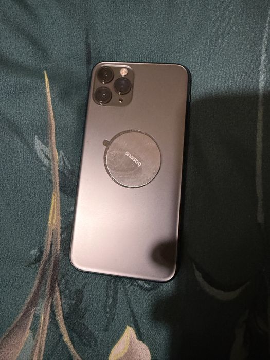 Iphone 11 pro green