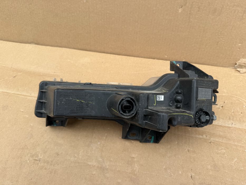 Халоген Tesla Model Y | 2021