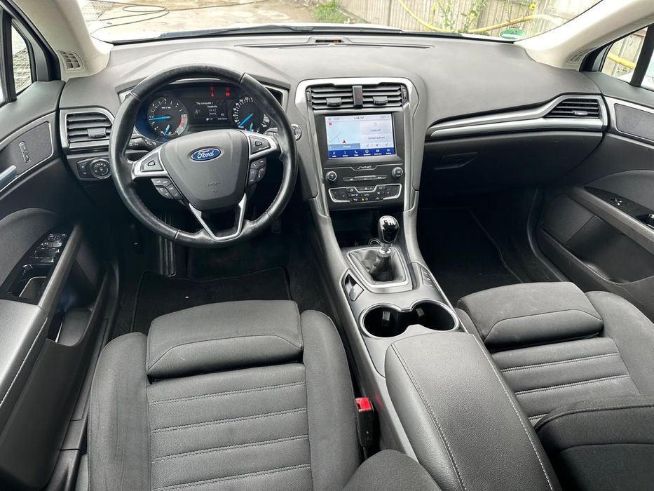 FORD Mondeo 2020 — imagine 3