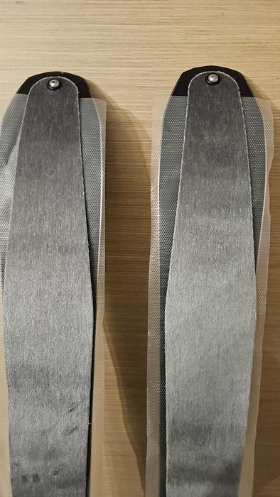 Schiuri ski tura 170 volkl