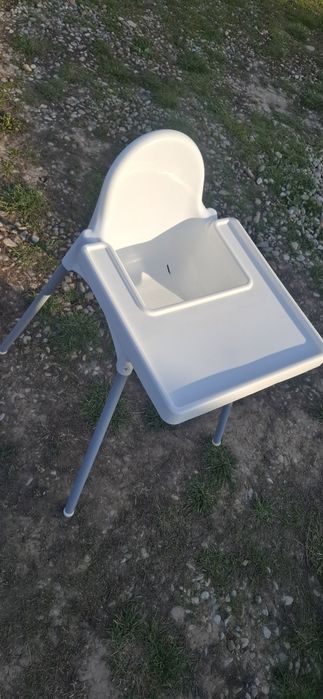 Vând scaun copil de hranire  Ikea