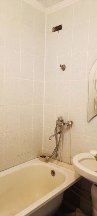 Меняю 2х комнатную квартируна 1 комнатную  кв с доплатой