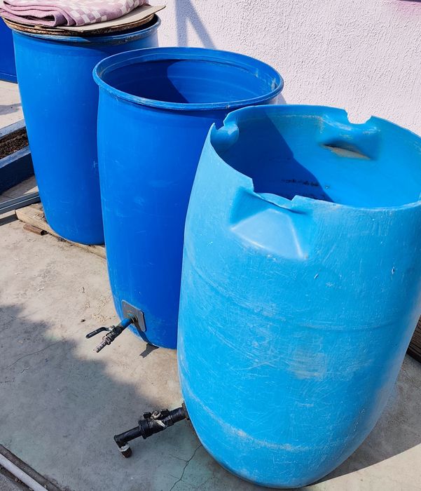 Бочки   200 литровые.