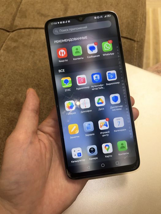 Honar x6a телефон почти новый