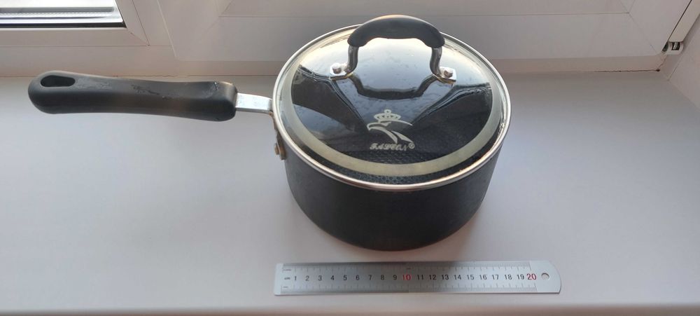 Сотейник (ковш) с крышкой