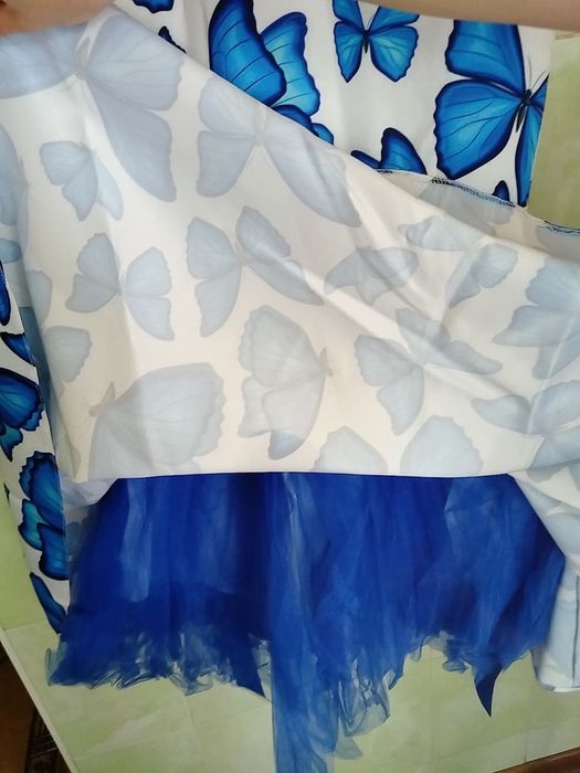 Нарядное платье для девочки