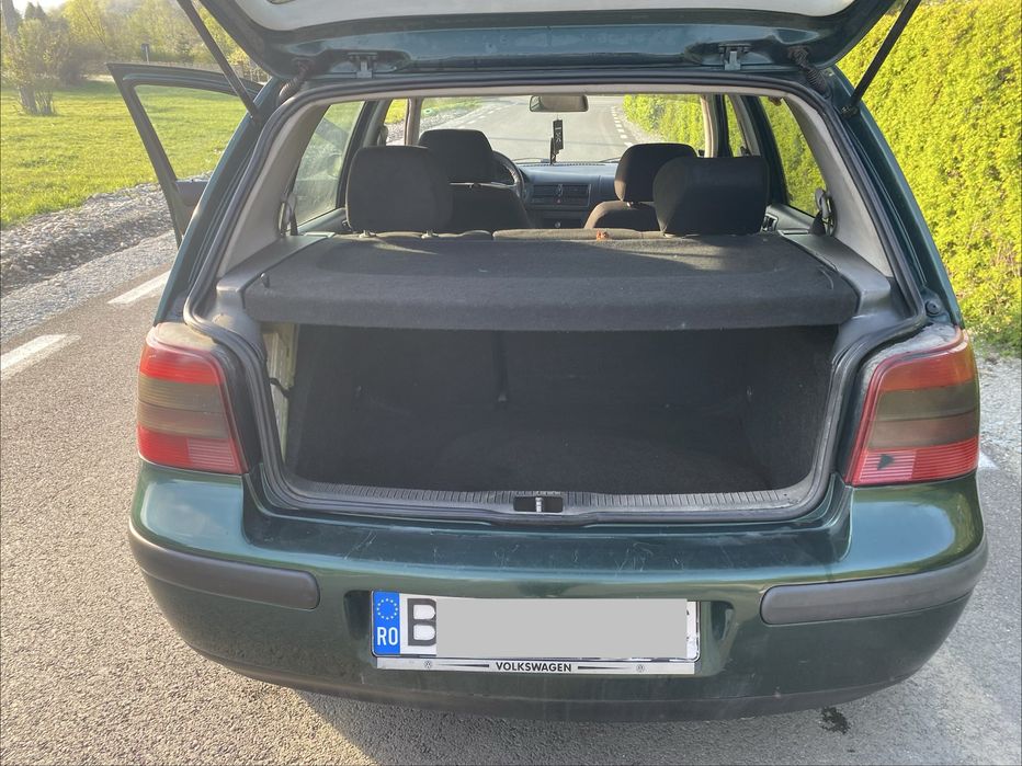 Volkswagen GOLF 4