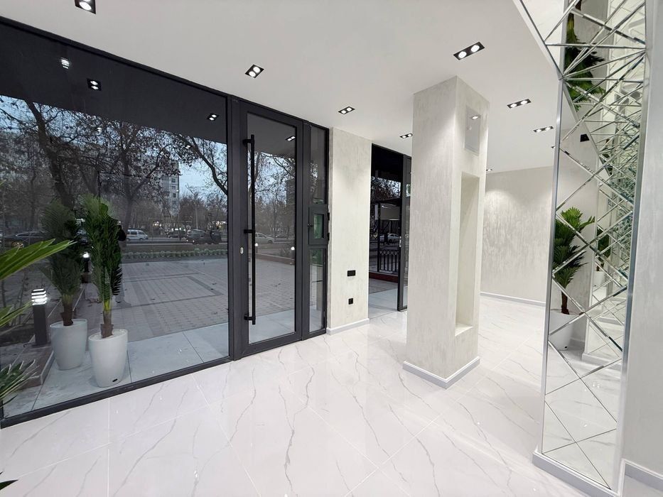 Юнус-Абад 11-й квартал коммерческое помещение  А1703А