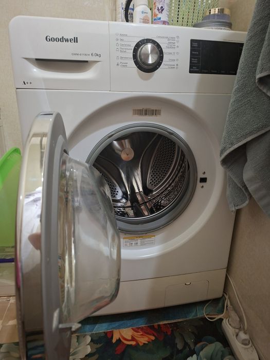 Стиральная машина Goodwell 6 кг (GWM-611W/H) в отличном состоянии