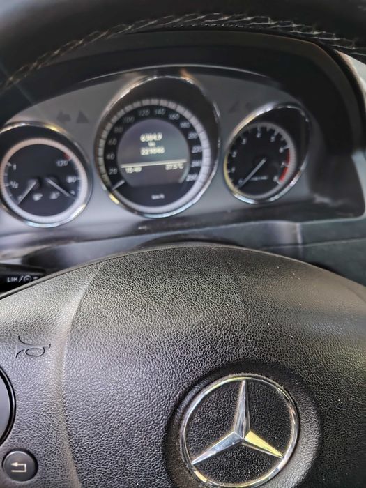 Mercedes Benz c180 w204, motor 1600, benzina, 156cp stare bună