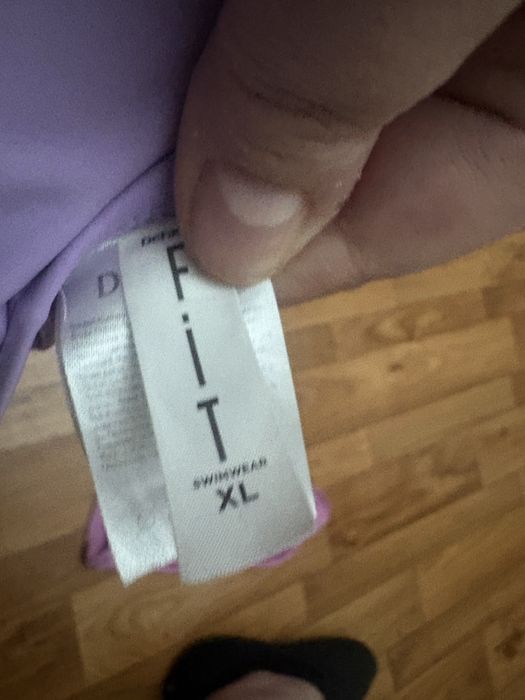 Купальники продам