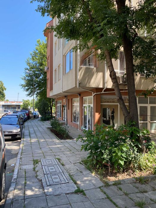 Дава се под наем Двустаен апартамент в Бургас, Лазур - 60 кв.м за 459 € - Снимка #13