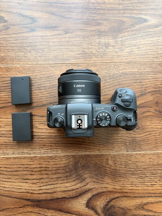 Canon EOS RP + Canon RF 50mm f/1.8 STM