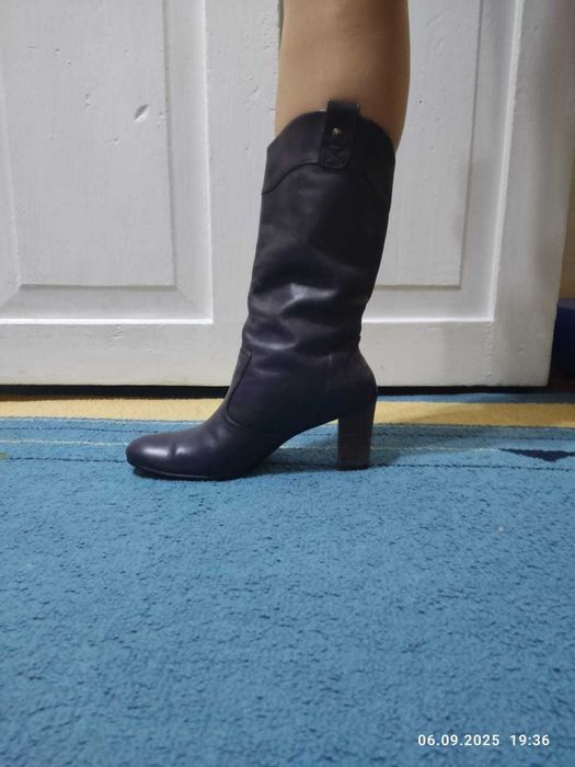 Продам сапоги кожанные