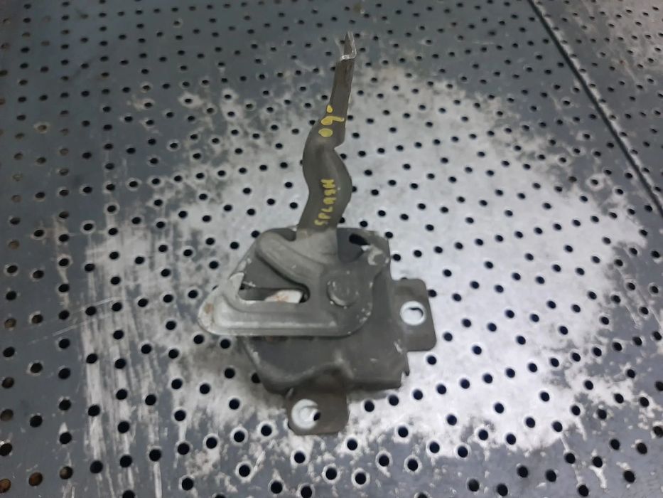 broasca capota suzuki splash opel agila b 2009