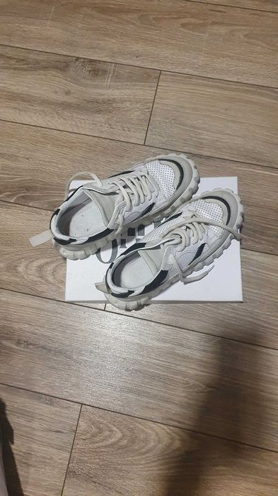 Обувки пролетно-есенни