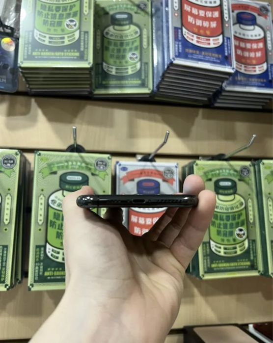 iPhone 11 Pro Max 256gb.