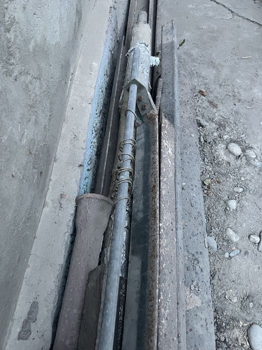 Продам швеллер, арматуру, уголок ссср