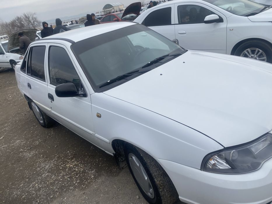 Nexia 2 yaxwi xolatda