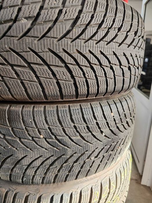 2бр.зимни гуми 215/55/17 Nokian