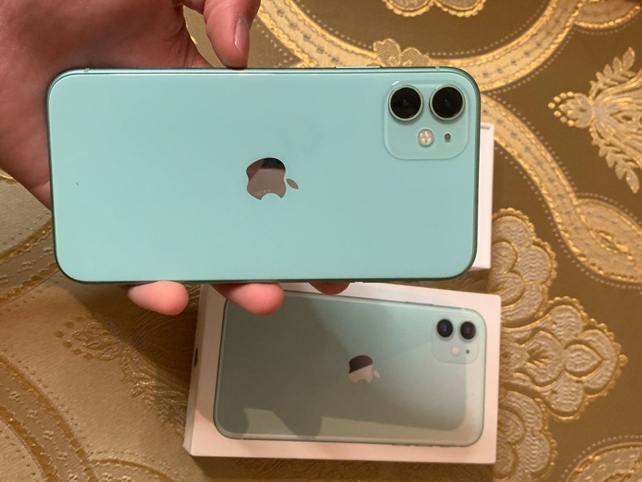 iPhone 11 в хорошем состоянии