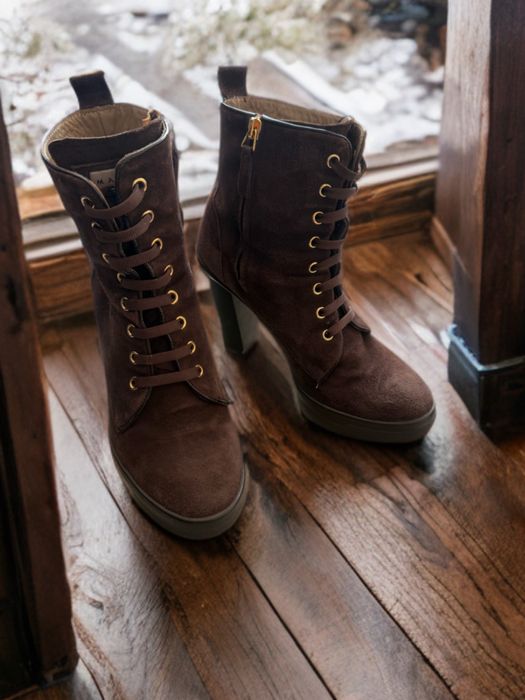 Дамски велурени боти Maimai