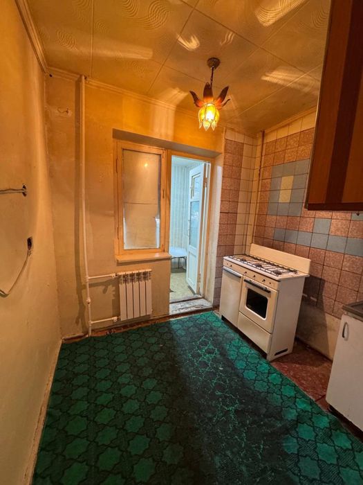 Чирчик 4 м/р 3х сотилади 33.000$ Бош толов ва паспорт билан Ипотека