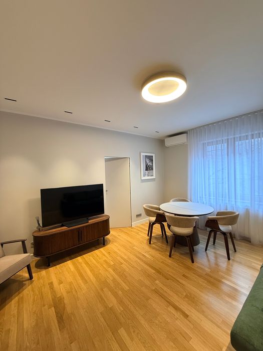 InchiriatApartament lux 3 camere zona capitale sector 1