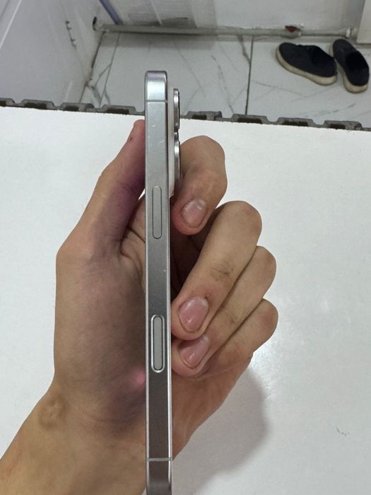 Iphone 16 pro 128 GB 90%