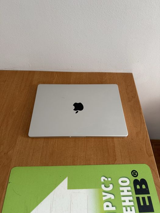 Macbook 14 M3Pro 18ram/512gb