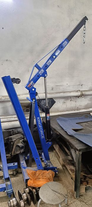 Гаражное оборудование , подъёмник