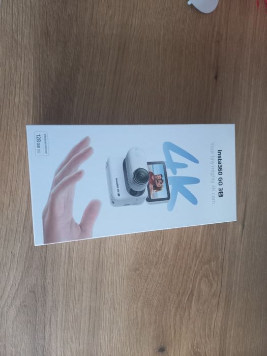 Insta360  go 3s .