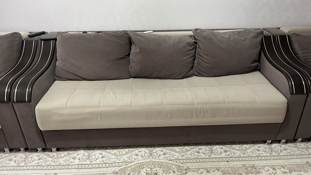 Продаётся диван и кресло