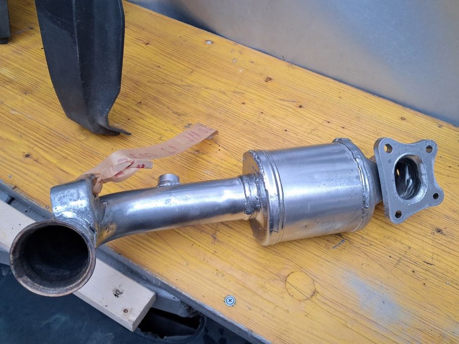 Катализатор Опел корса ф  Opel Cosa F