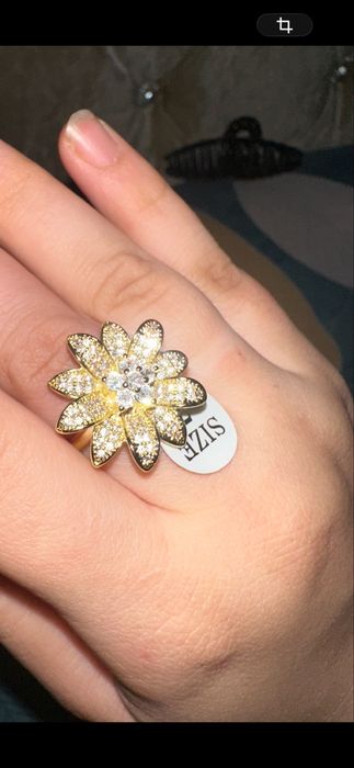 Очень красивый комплект