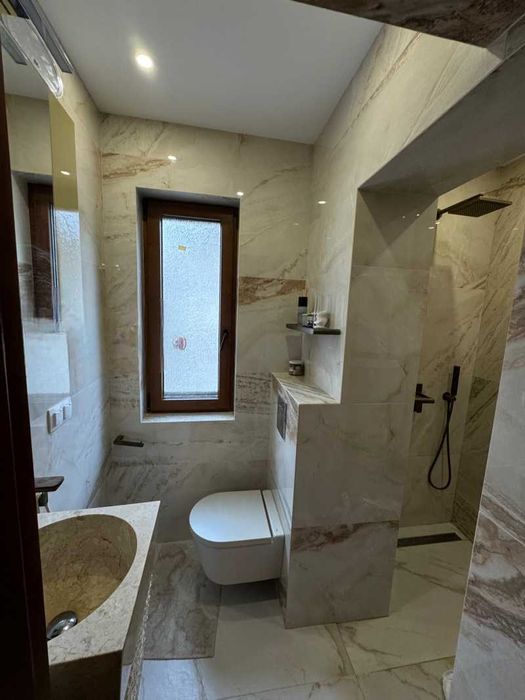 Дава се под наем Тристаен апартамент в София, Лозенец - 75 кв.м за 1224 € - Снимка #2