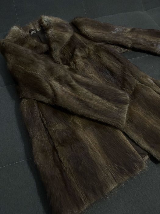 Haina de nurca stare foarte buna- pret negociabil