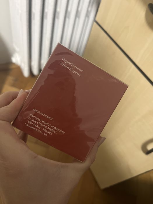 Parfum Baccarat sigilat