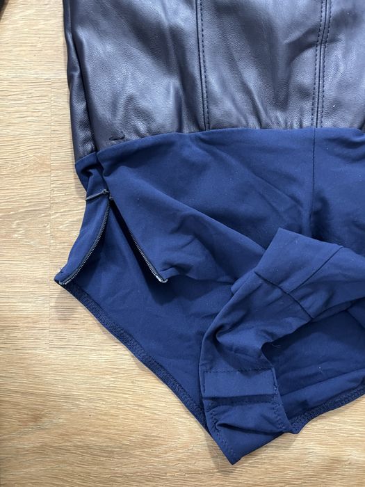 Elisabetta Franchi кожено боди размер M